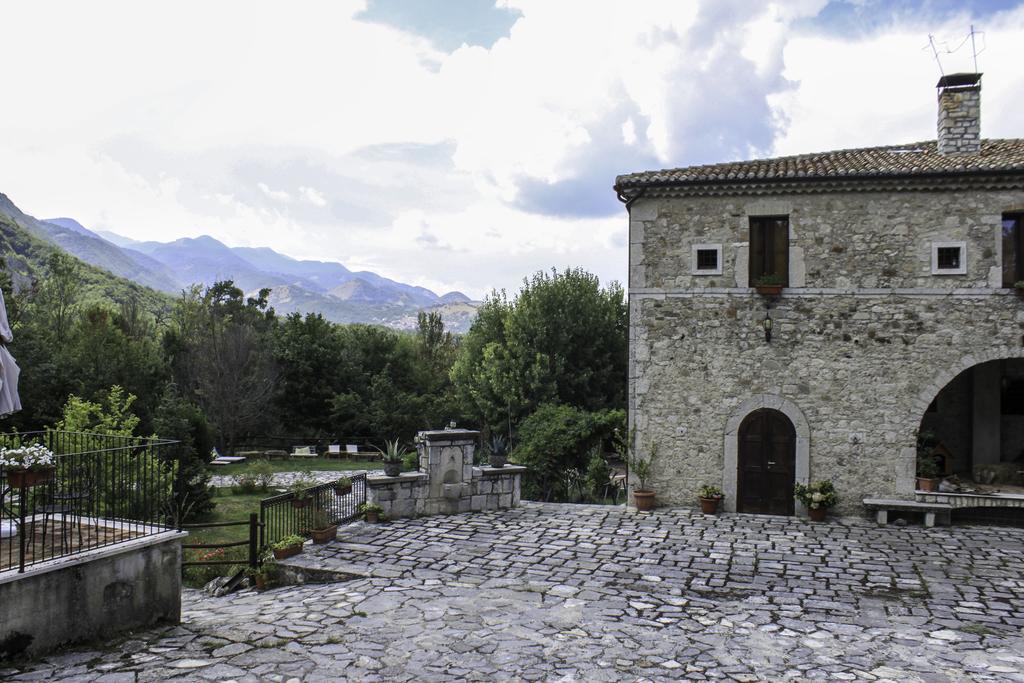 Country House Casale Kolidur Hostal Guardiaregia Exterior foto